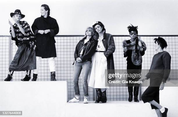 Portrait of The Belle Stars, Jennie Matthias, Miranda Joyce, Judy Parsons, Sarah Jane Owen, Lesley Shone, Stella Barker, The Ex Club, Brussel,...