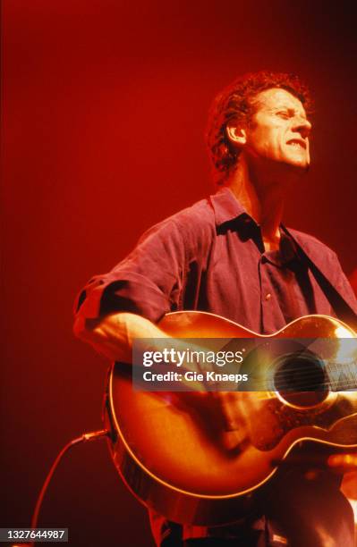 The Blue Nile, Paul Buchanan, Luna Theater, Brussel, Belgium, 17 October 1996.