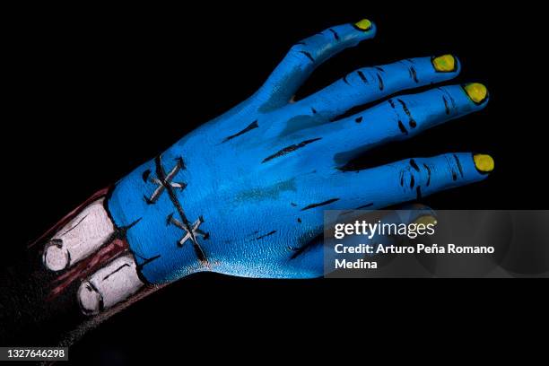 bodypainting - azul marino stock pictures, royalty-free photos & images