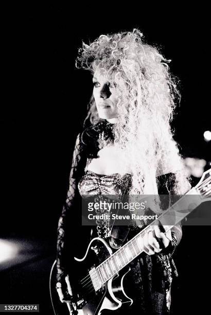 Nancy Wilson of Heart, What About Love video 05/09/85 .