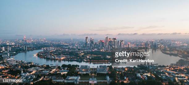 an aerial view of the the london skyline at sunrise - stock photo - bank holiday fotografías e imágenes de stock