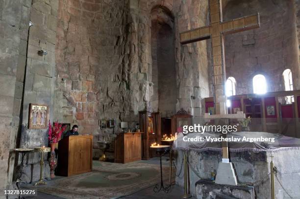 inside the jvari church, mtskheta - argenberg stock pictures, royalty-free photos & images