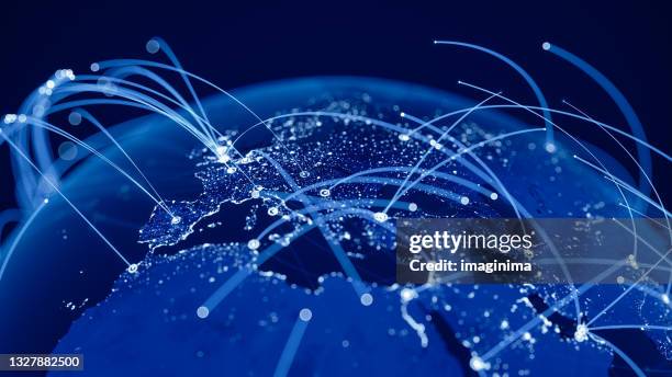 global communication network (weltkarte credits an die nasa) - full color world map stock-fotos und bilder