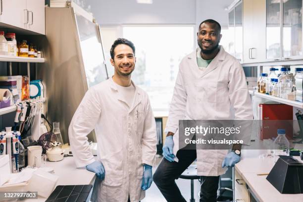 Two People In Lab Photos and Premium High Res Pictures - Getty Images