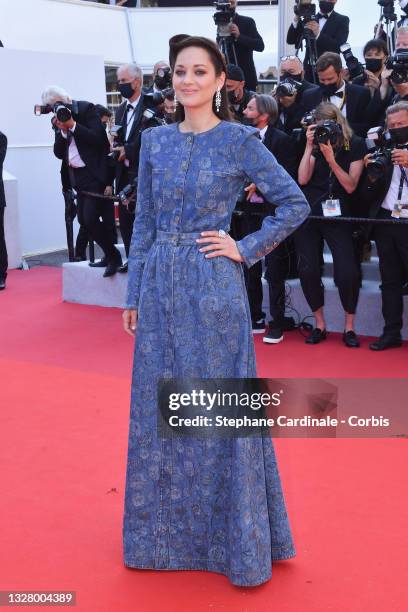 Marion Cotillard attends the "De Son Vivant " screening during the 74th annual Cannes Film Festival on July 10, 2021 in Cannes, France.