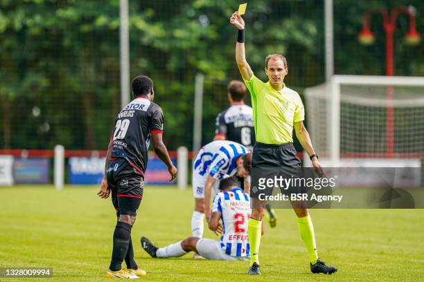 Scheidsrechter Wouter Wiersma met de gele kaart voor Marlos Duran Moreno of KV Kortrijk during the Preseason Friendly match between SC Heerenveen and...