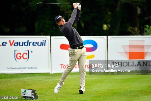 Nick McCarthy of England pays his first shot on the 1st hole during Day Four of Le Vaudreuil Golf Challenge at Golf PGA France du Vaudreuil on July...