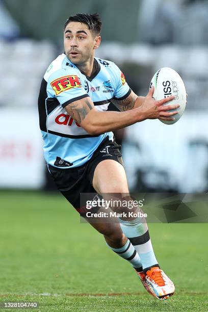 Sean Johnson Rugby Shaun Johnson Rugby Player Photos and Premium High Res Pictures - Getty ...