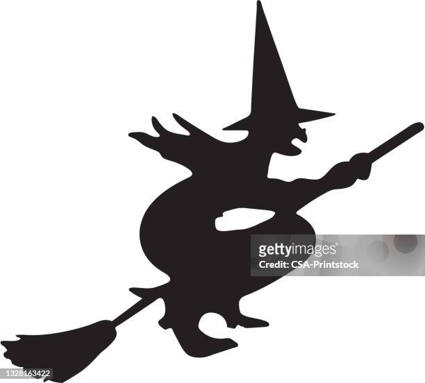 hexe auf broomstick - hexenhut stock-grafiken, -clipart, -cartoons und -symbole
