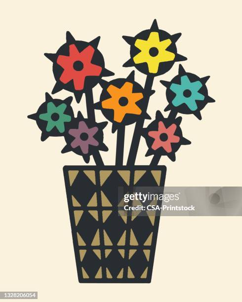 ansicht des blumenarrangements auf vase - blumenstrauss vase stock-grafiken, -clipart, -cartoons und -symbole