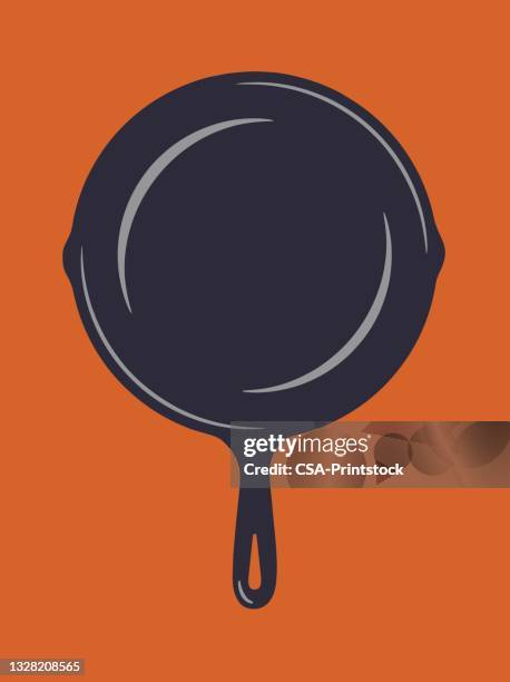 gusseisen skillet - bratpfanne stock-grafiken, -clipart, -cartoons und -symbole