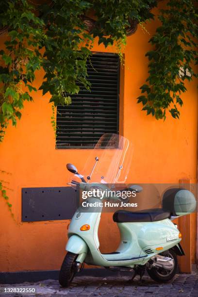 Moped Rome Rome Moped Photos and Premium High Res Pictures - Getty Images
