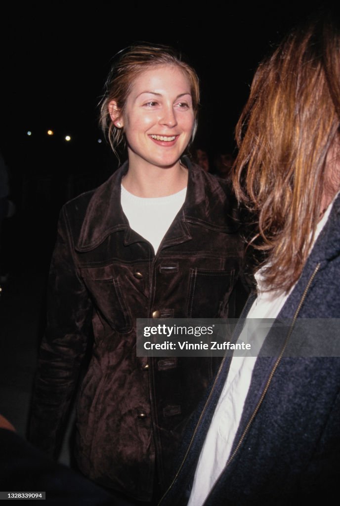 Kelly Rutherford Young American actress Kelly Rutherford, circa 2000. News Photo - Getty Images