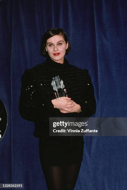 English singer and songwriter Lisa Stansfield wins at the First Annual Billboard Music Awards at Barker Hangar in Santa Monica, California, 26th...