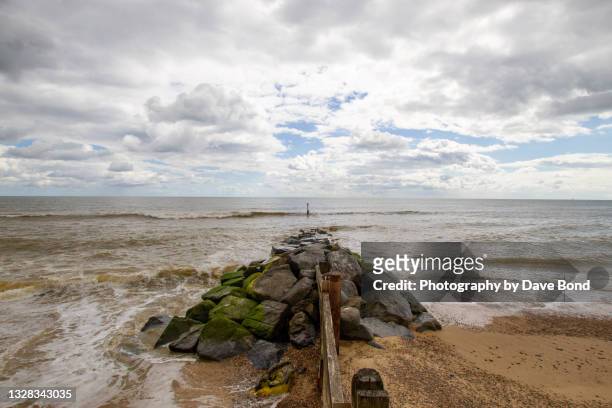 the sea during a stormy day - suffolk england imagens e fotografias de stock