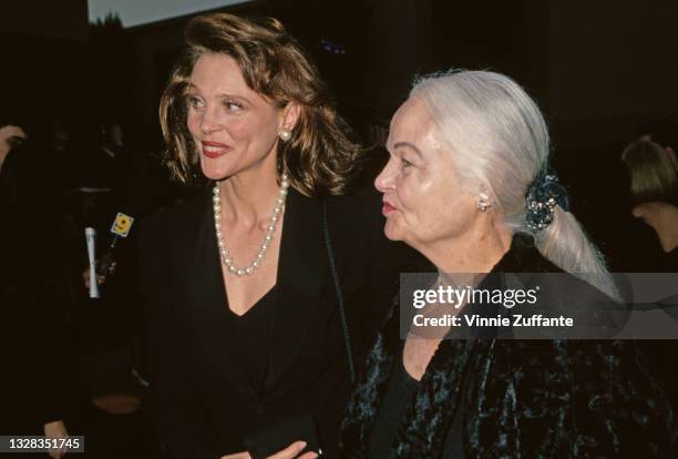 American actress Leigh Taylor-Young with her mother Pauline at the First Screen Actors Guild Awards at Universal Studios in Los Angeles, USA, 25th...