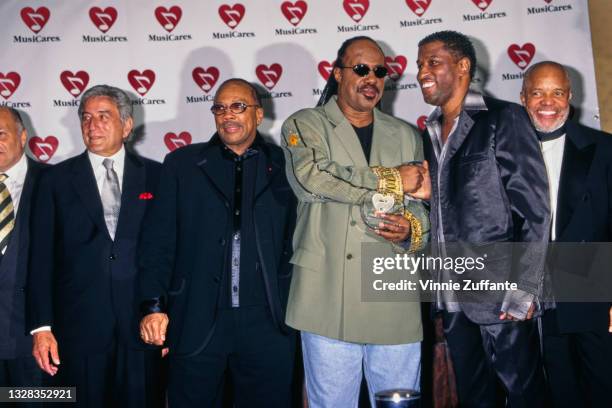 American singer, songwriter and musician Stevie Wonder is named MusiCares Person of the Year in Century City, Los Angeles, USA, 22nd February 1999....