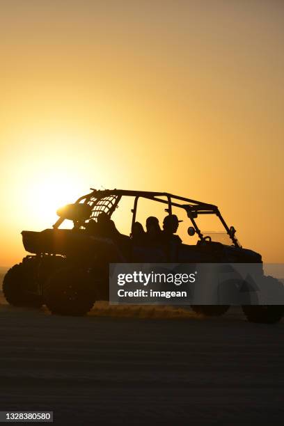 qatar - dune buggy stock pictures, royalty-free photos & images