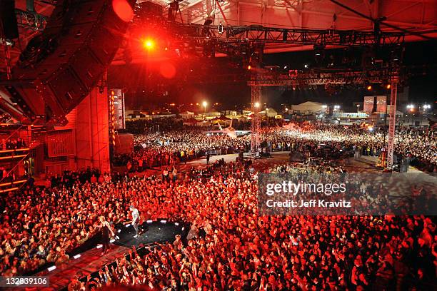 Music group Sugarland performs onstage during "VH1 Divas Salute the Troops" presented by the USO at the MCAS Miramar on December 3, 2010 in Miramar,...