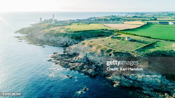 lighthouse pointe de saint-mattieu on the brittany coast in france - stock photo - finistère imagens e fotografias de stock