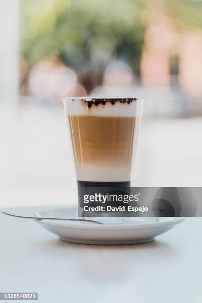 delicious mocha coffee in a coffee shop - café frappé fotografías e imágenes de stock