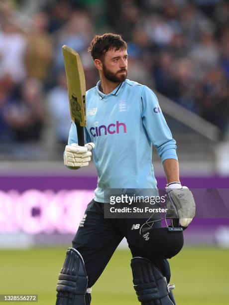 England batsman James Vince leaves the field after being dismissed for 102 during the 3rd ODI between England and Pakistan at Edgbaston on July 13,...