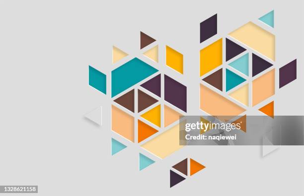 ilustraciones, imágenes clip art, dibujos animados e iconos de stock de colores abstractos papercutting minimalism triángulo patrón geométrico fondo - forma geométrica