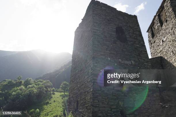 shatili stone tower, north caucasus, georgia - argenberg stock pictures, royalty-free photos & images