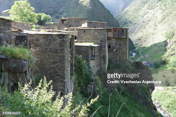 fortified stone houses on the cliffs, shatili, caucasus mountains, georgia - argenberg stock pictures, royalty-free photos & images