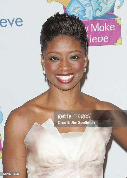 Actress Montego Glover attends the 12th Annual Make Believe on Broadway gala at the Shubert Theatre on November 14, 2011 in New York City.