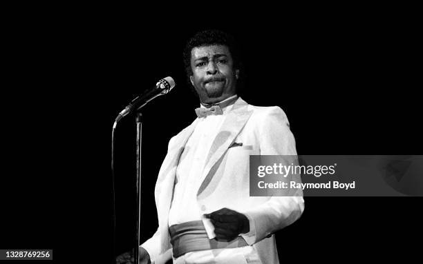 Singer Dennis Edwards performs at the Holiday Star Theatre in Merrillville, Indiana in 1984.