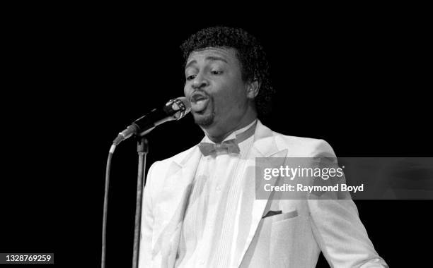 Singer Dennis Edwards performs at the Holiday Star Theatre in Merrillville, Indiana in 1984.