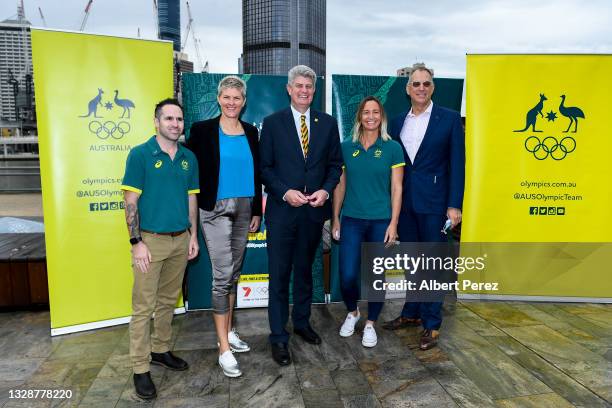 Australian olympian Brad Hore, olympic beach volleyball gold medallist Natalie Cook, Queensland Minister for Sport Stirling Hinchcliffe, Australian...