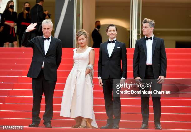 Bruno Dumont, Blanche Gardin, Emanuele Arioli and Benjamin Biolay attend the "France" screening during the 74th annual Cannes Film Festival on July...