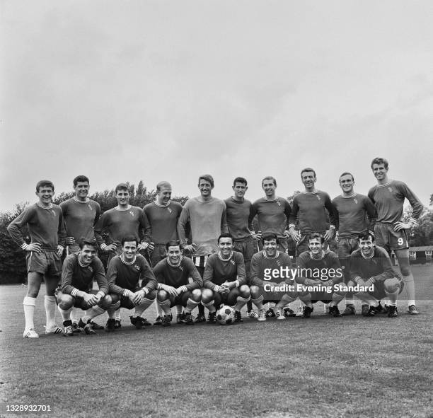 League Division One team Chelsea FC during the 1965-66 season, UK, 20th August 1965. From left to right John Hollins, Allan Young, Bert Murray, Ken...