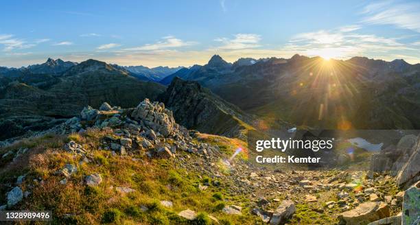 sunrise in the mountains - tyrol state stockfoto's en -beelden