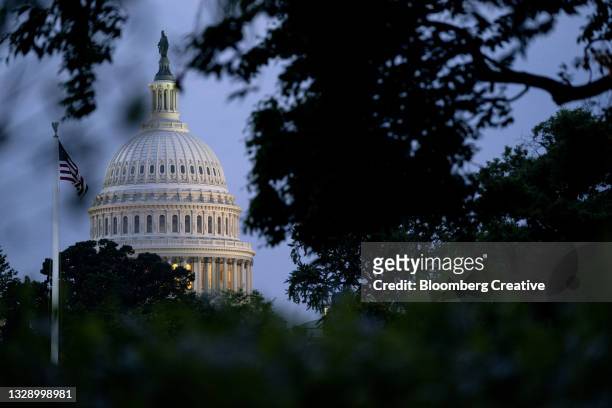 the u.s. capitol building - congress stock pictures, royalty-free photos & images