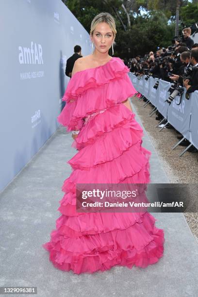 Dasha Yanina attends the amfAR Cannes Gala 2021 at Villa Eilenroc on July 16, 2021 in Cap d'Antibes, France.