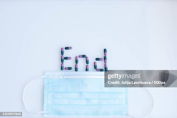 close-up of medical equipment in tray on white background - korona virus stock pictures, royalty-free photos & images