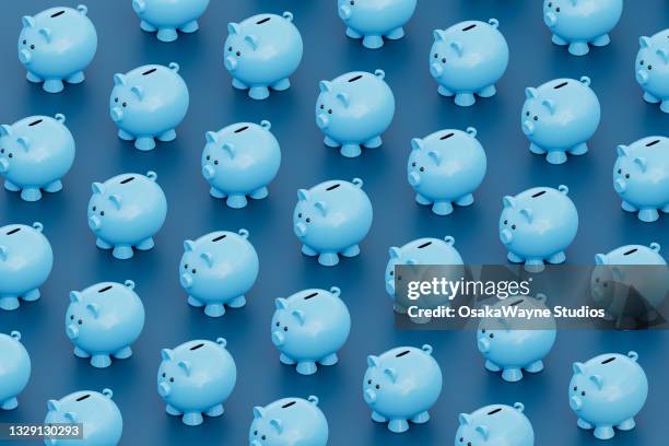 blue piggybanks theme, cute pigs arranged into mesh pattern - poupando para o dia de amanhã imagens e fotografias de stock