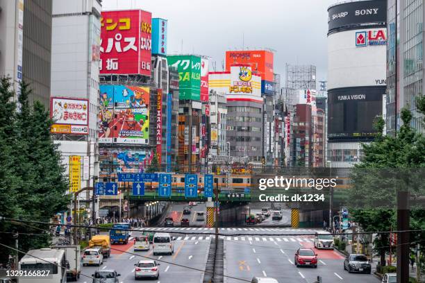 tokyo shinjuku rush hour - shinjuku ward bildbanksfoton och bilder