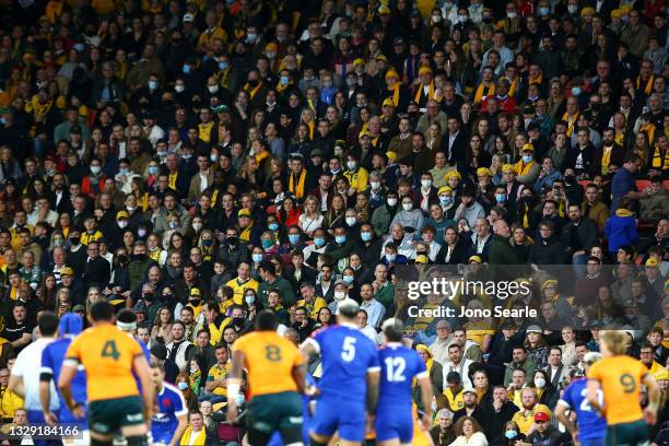 Community Rugby Crowd Crowded Rugby Stadium Photos and Premium High Res Pictures - Getty Images