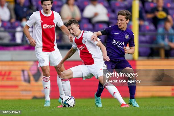 BRUSSEL, NETHERLANDS - JULY 16: referee Simon Bourdeaud Hui during the Club  Friendly match between Anderlecht and