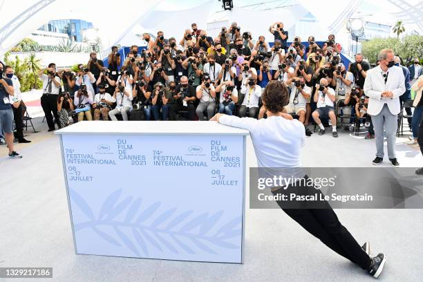 Pierre Niney attends the "OSS 117: From Africa With Love" photocall during the 74th annual Cannes Film Festival on July 17, 2021 in Cannes, France.