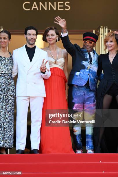 Jury members Mati Diop, Tahar Rahim, Maggie Gyllenhaal, Jury president and Director Spike Lee and Mylène Farmer attend the final screening of "OSS...