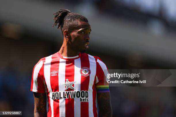 AFC Wimbledon v Brentford - Pre-Season Friendly, Foto jornalística