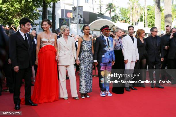 Jury members : Song Kang-Ho, Maggie Gyllenhaal, Jessica Hausner, Mati Diop, Jury president and Director Spike Lee, Mélanie Laurent, Tahar Rahim and...