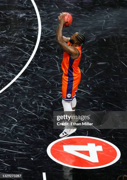 Jeremy Pargo of 3's Company shoots the game-winning 4-point basket against Killer 3's during the second week of the BIG3 at the Orleans Arena on July...