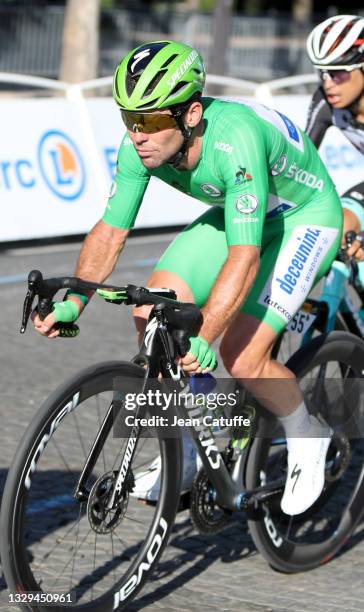 Mark Cavendish of Great Britain and Deceuninck - Quick Step during the final stage 21 of the 108th Tour de France 2021, a flat stage of 108,4 km...