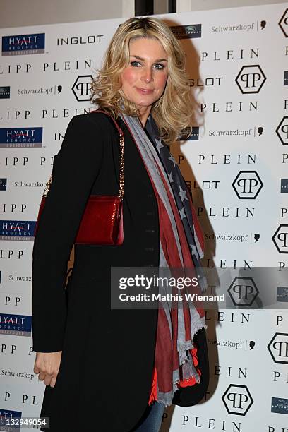 Claudelle Deckert arrives on the red carpet at Grand Store Opening 'Philipp Plein' on November 15, 2011 in Duesseldorf, Germany.